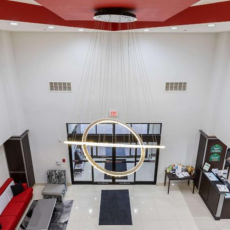 Wingate By Wyndham Lake Charles Casino Area Exterior photo