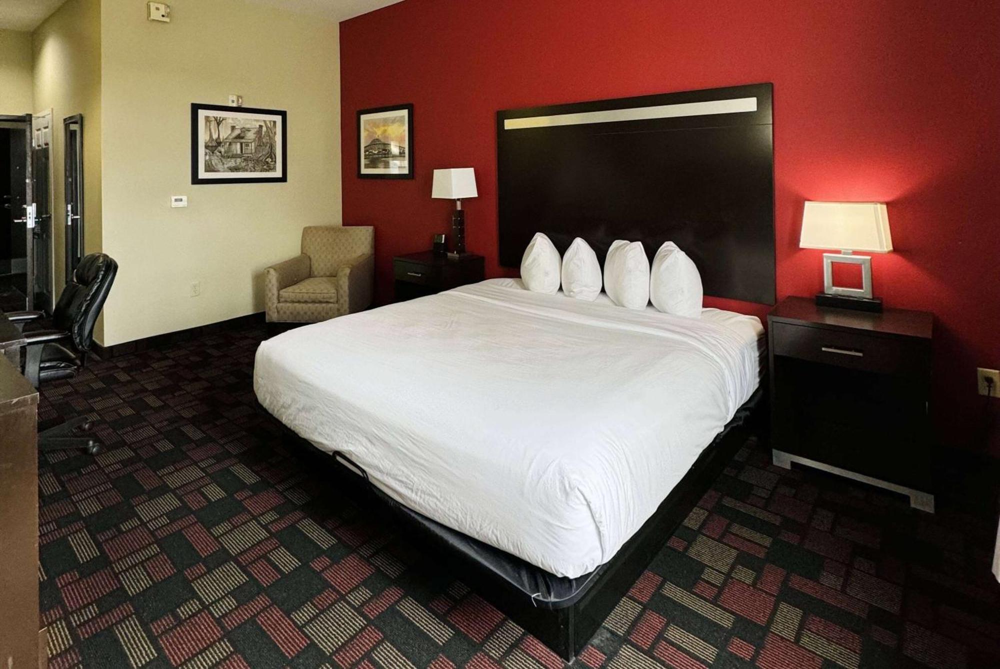 Wingate By Wyndham Lake Charles Casino Area Exterior photo